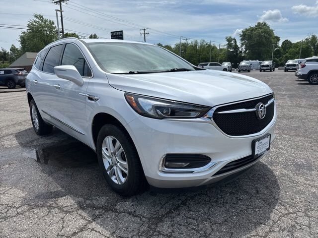 2020 Buick Enclave Essence
