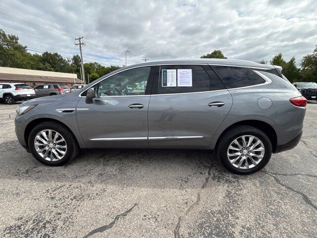 2020 Buick Enclave Essence