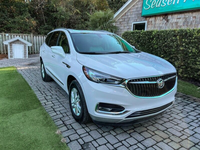 2020 Buick Enclave Essence