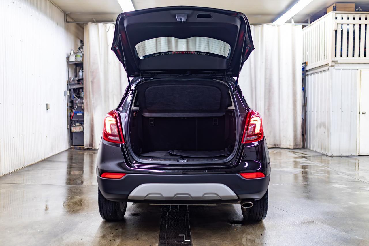 2020 Buick Encore AWD Preferred Leather BCam Red Deer AB