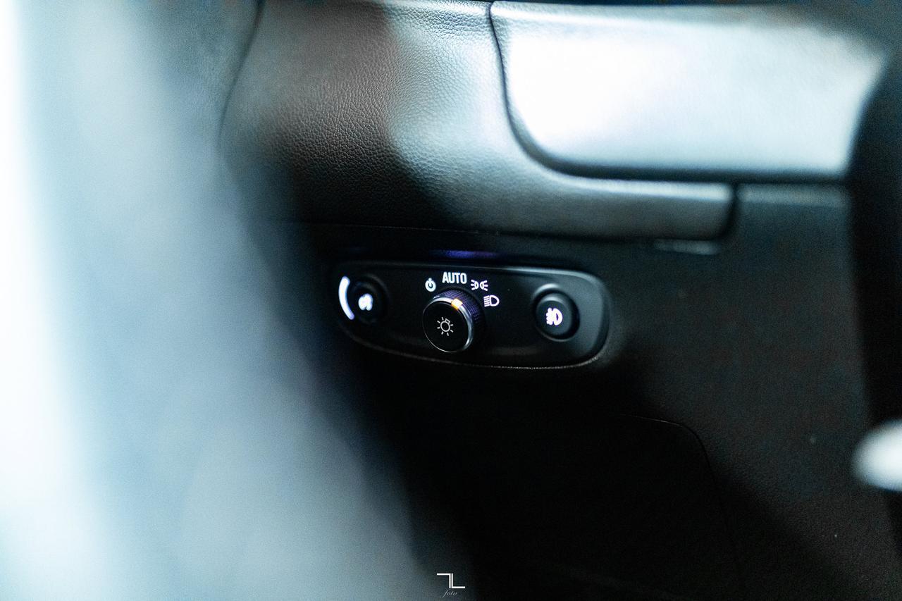 2020 Buick Encore GX AWD Preferred Roof BCam Red Deer AB