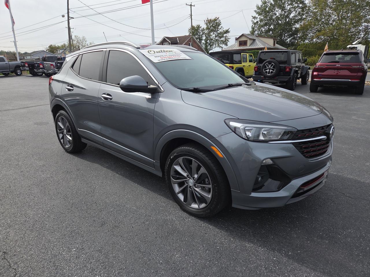 2020 Chevrolet Equinox LS photo 3