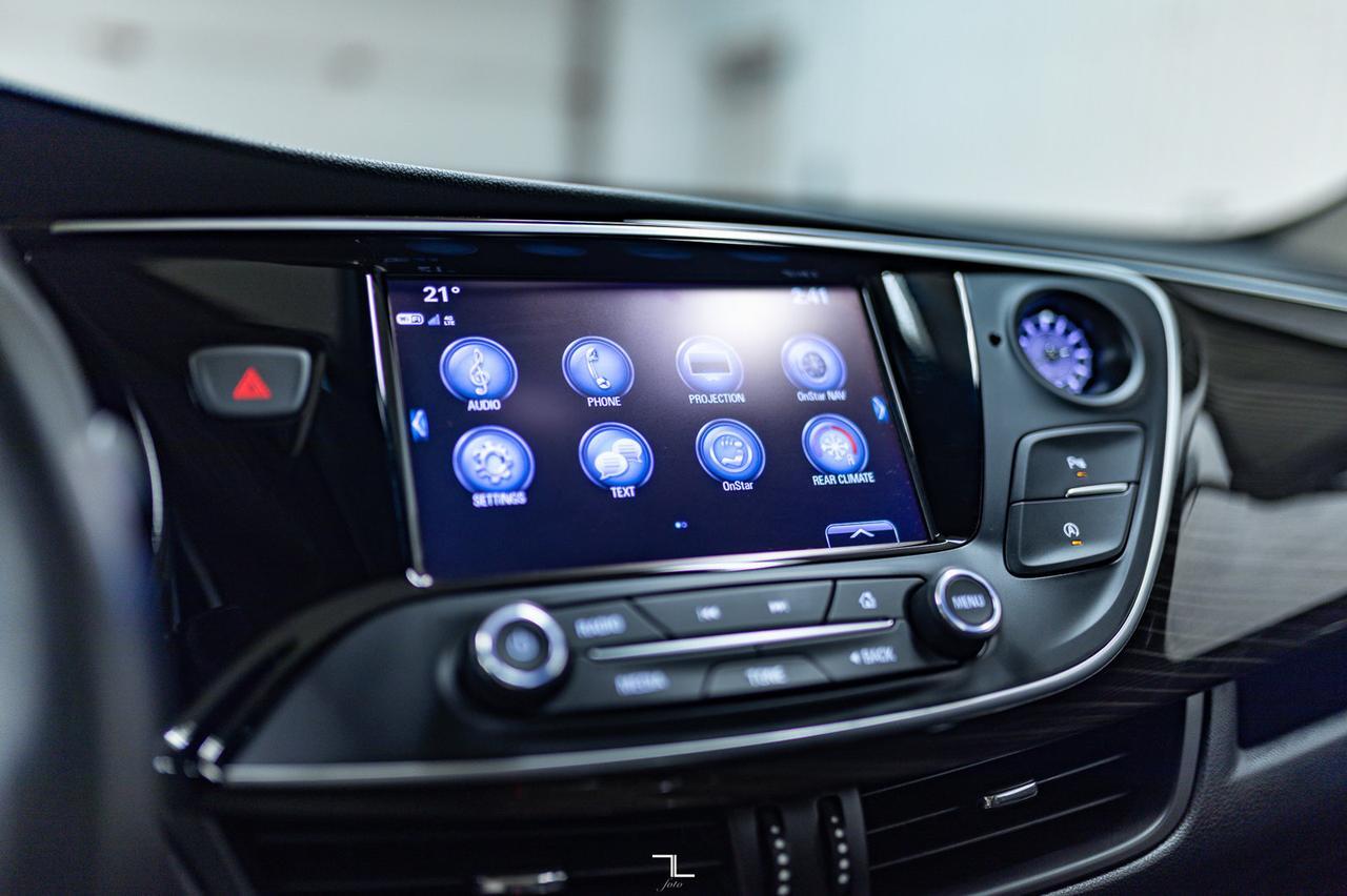 2020 Buick Envision AWD Essence Leather Roof BCam Red Deer AB