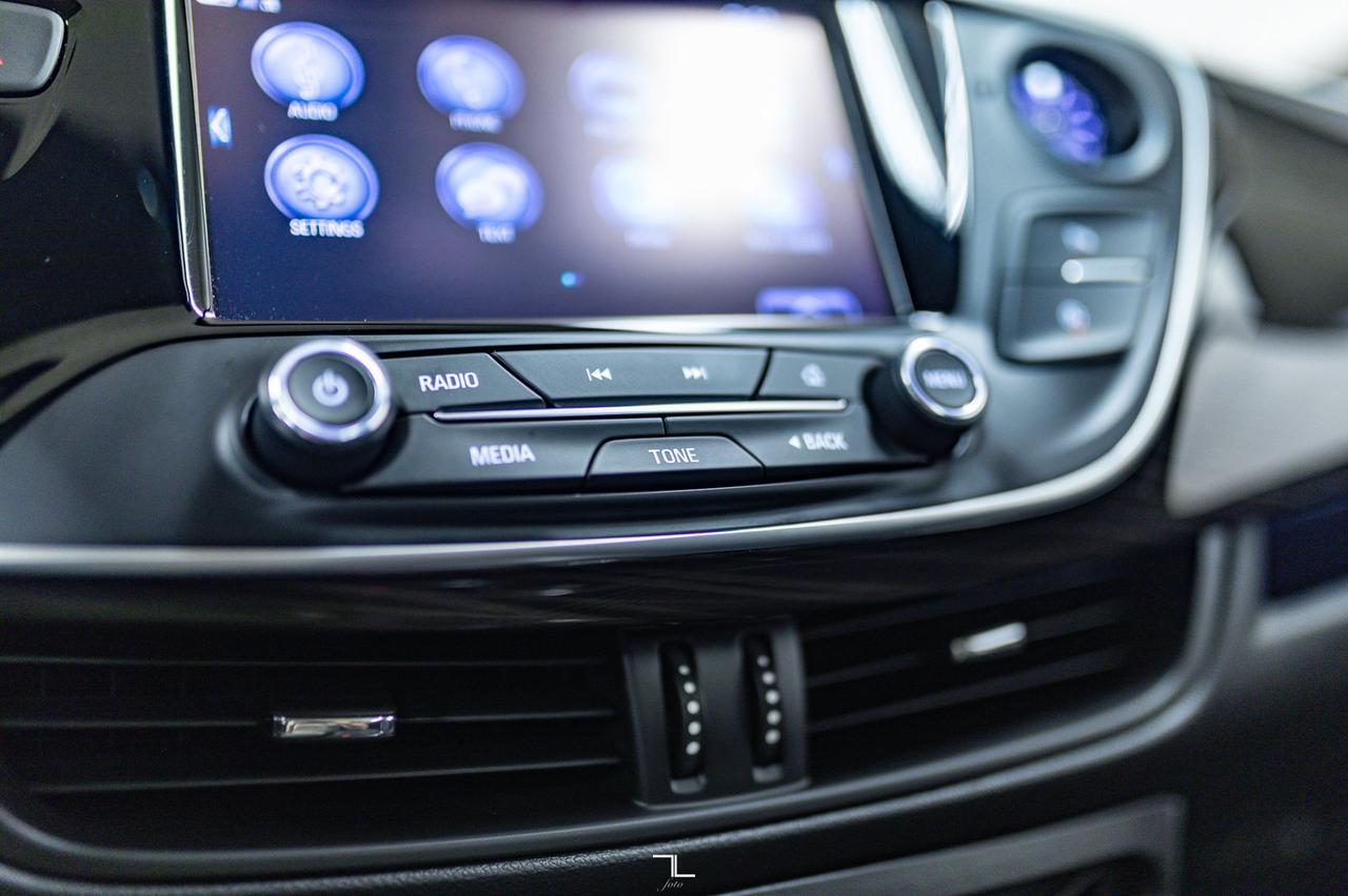 2020 Buick Envision AWD Essence Leather Roof BCam Red Deer AB