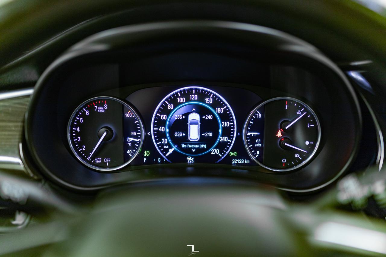 2020 Buick Envision AWD Premium II Leather Roof Nav BCam Red Deer AB