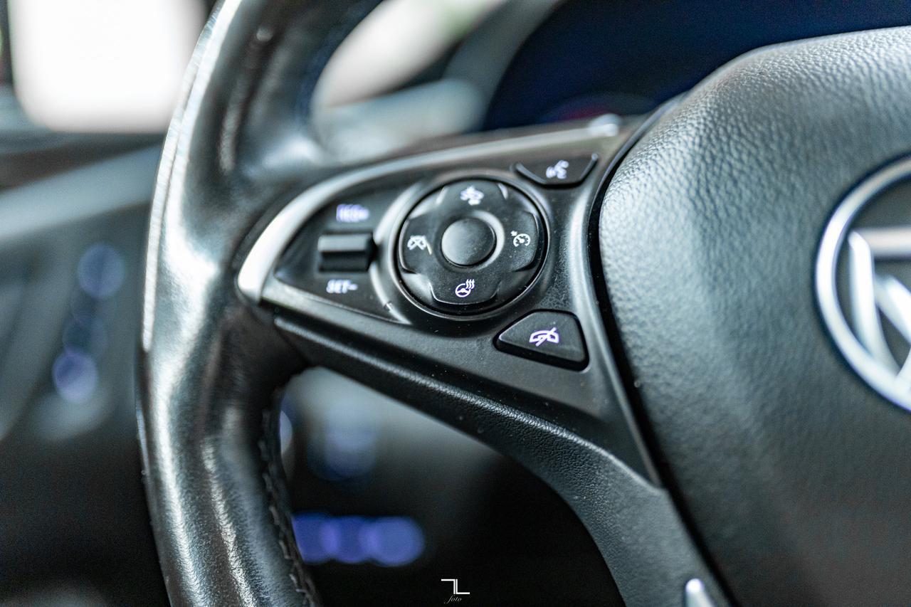 2020 Buick Envision AWD Premium II Leather Roof Nav BCam Red Deer AB