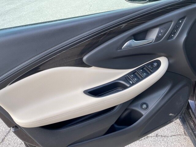 2020 Buick Envision Essence Cleveland OH