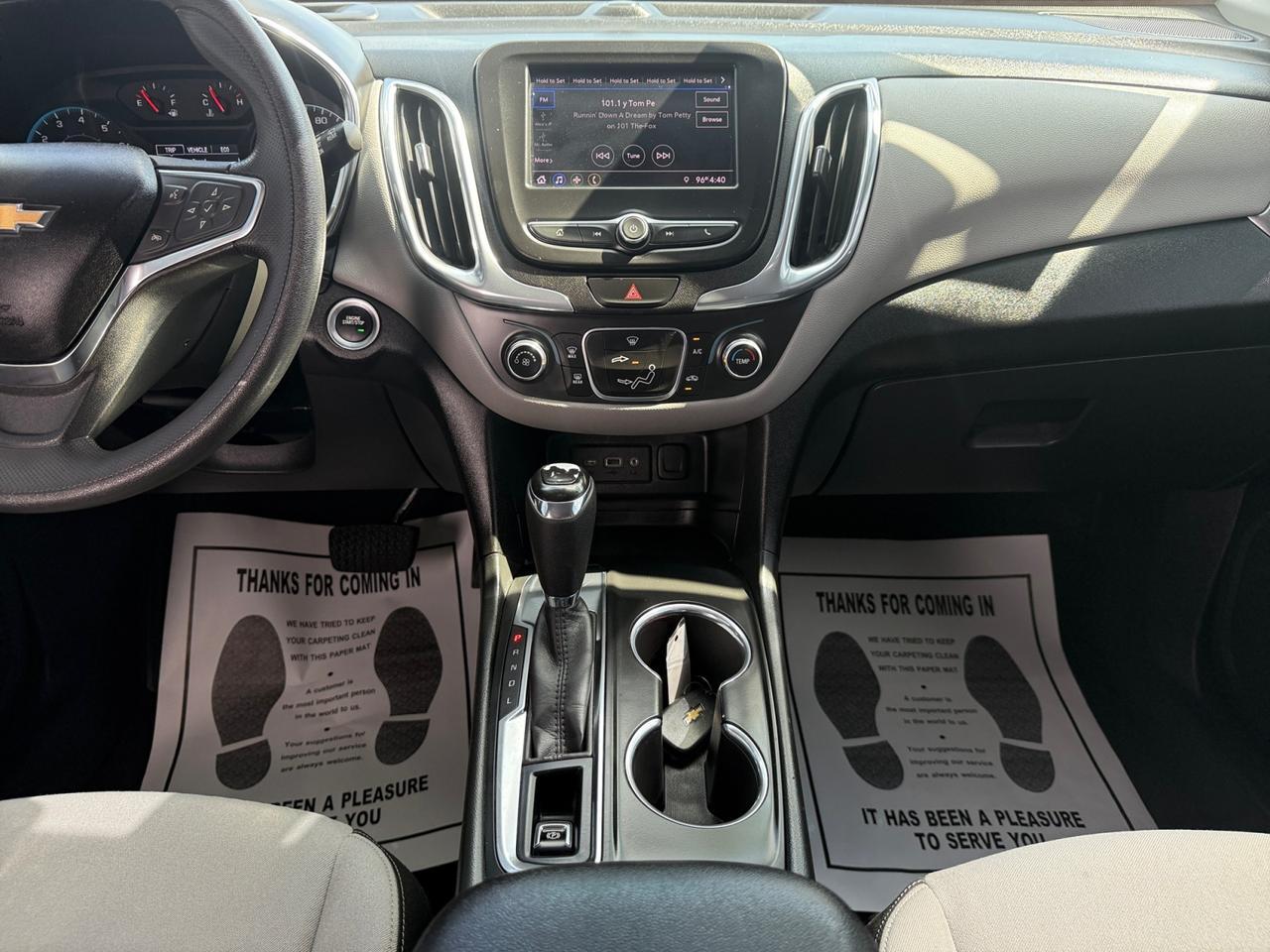 2020 CHEVROLET EQUINOX LS Kansas City MO