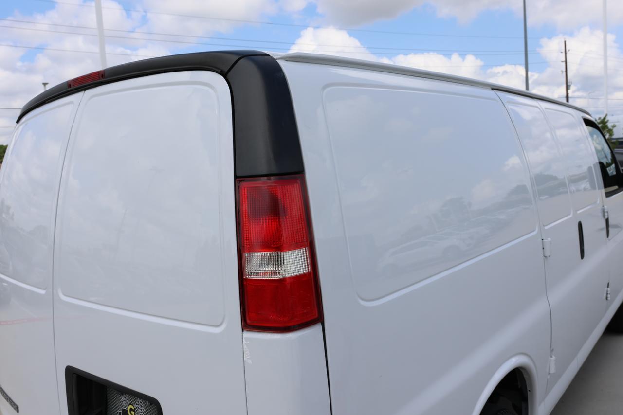 2020 CHEVROLET EXPRESS G2500 Houston TX