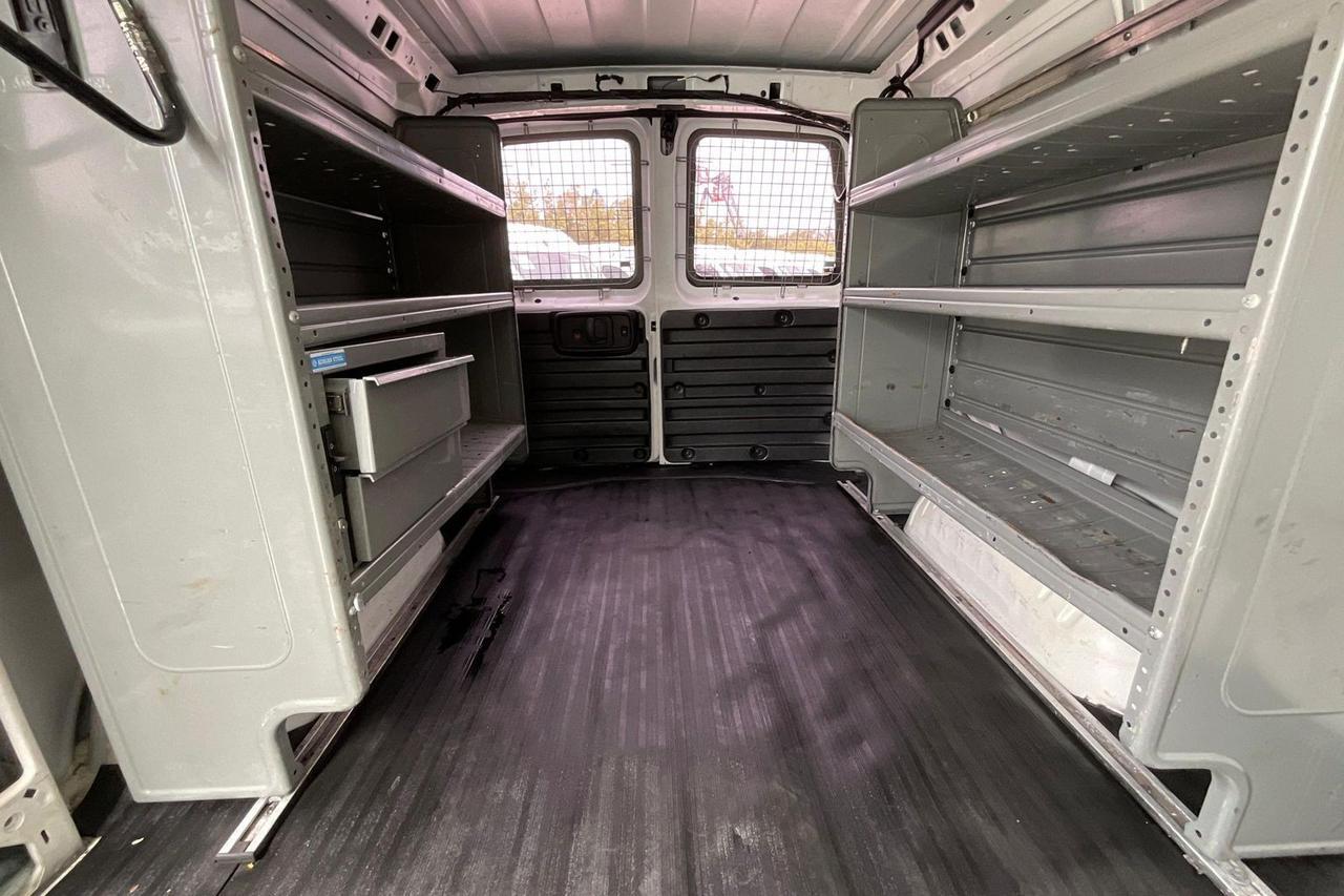 2020 CHEVROLET EXPRESS G2500  WHITE at G Motors