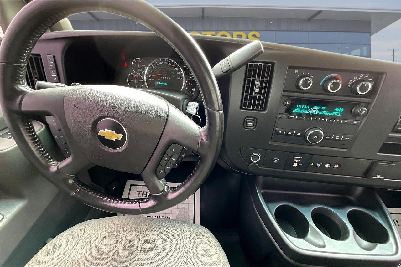 2020 CHEVROLET EXPRESS G2500  WHITE at G Motors