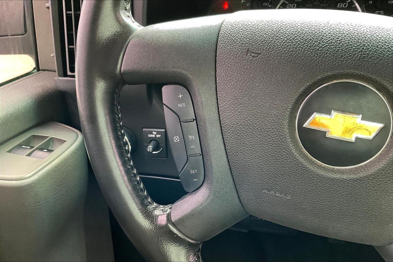 2020 CHEVROLET EXPRESS G2500  WHITE at G Motors
