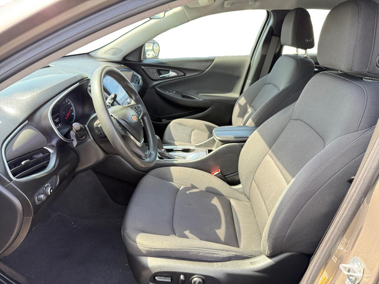 2020 CHEVROLET MALIBU LT (1LT) Kansas City MO