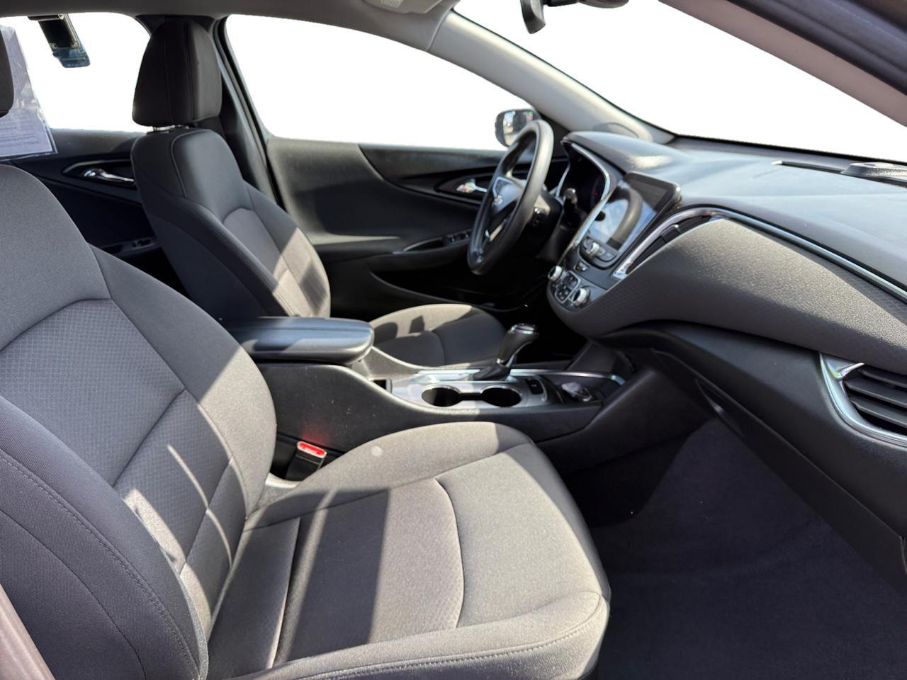 2020 CHEVROLET MALIBU LT (1LT) LT Kansas City MO