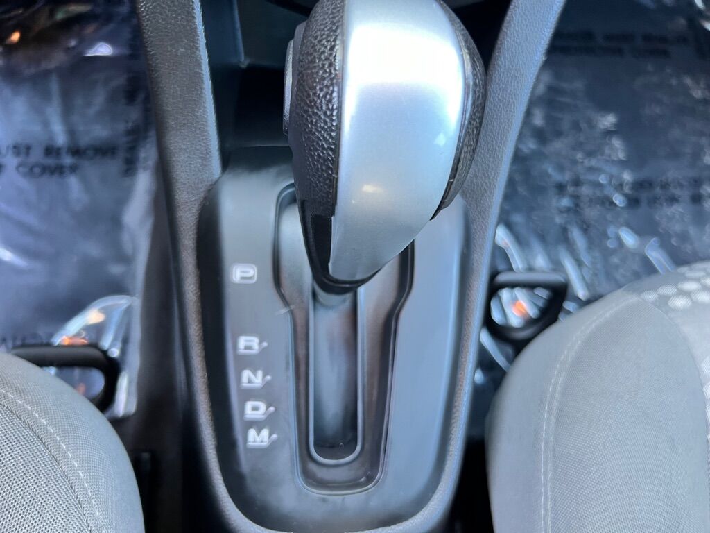 2020 CHEVROLET SONIC LT Des Moines WA