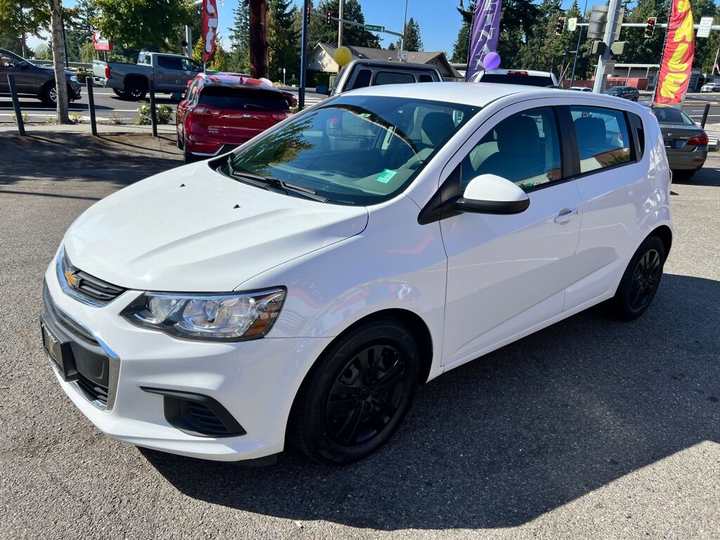2020 CHEVROLET SONIC LT Des Moines WA