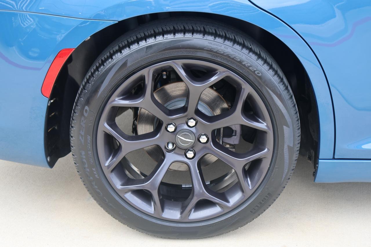 2020 CHRYSLER 300 TOURING BLUE at G Motors