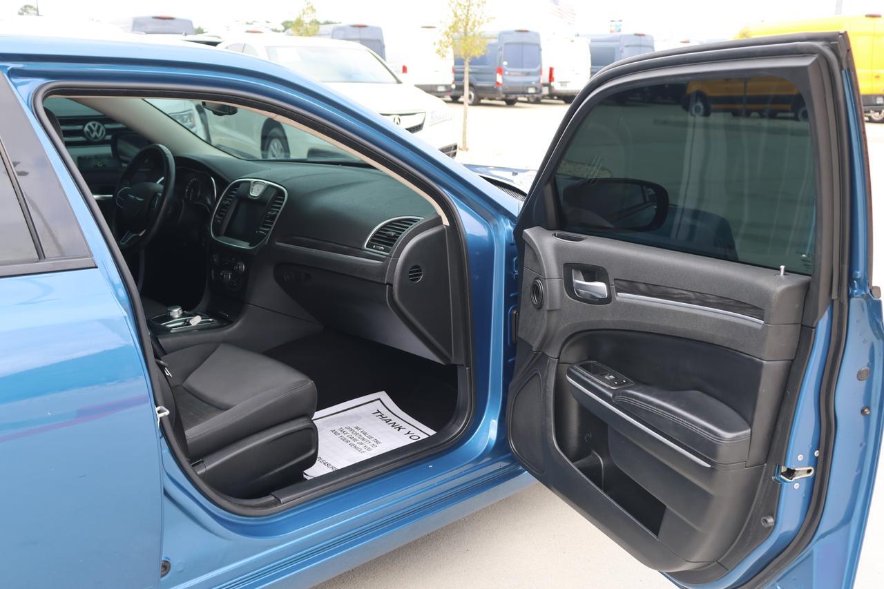 2020 CHRYSLER 300 TOURING BLUE at G Motors