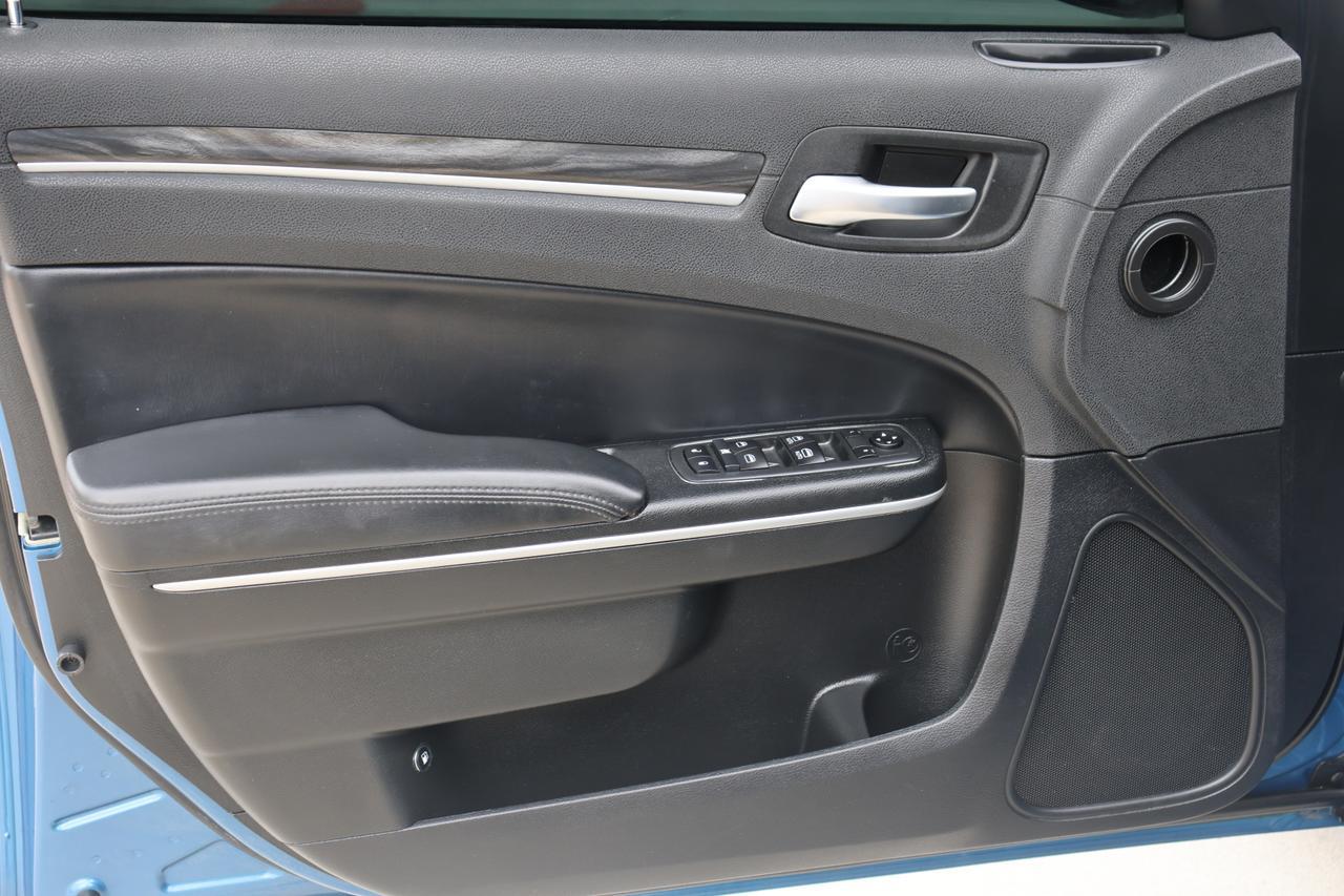 2020 CHRYSLER 300 TOURING BLUE at G Motors