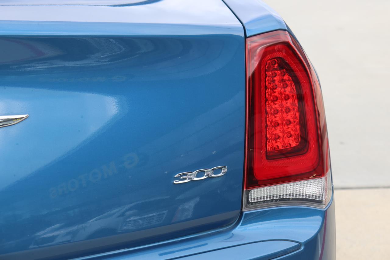 2020 CHRYSLER 300 TOURING BLUE at G Motors