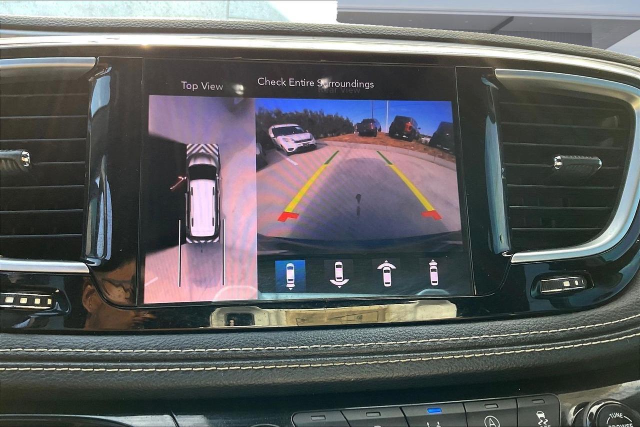 2020 CHRYSLER PACIFICA LIMITED Houston TX