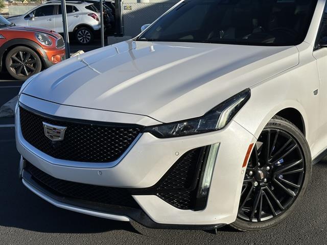 2020 Cadillac CT5 Sport