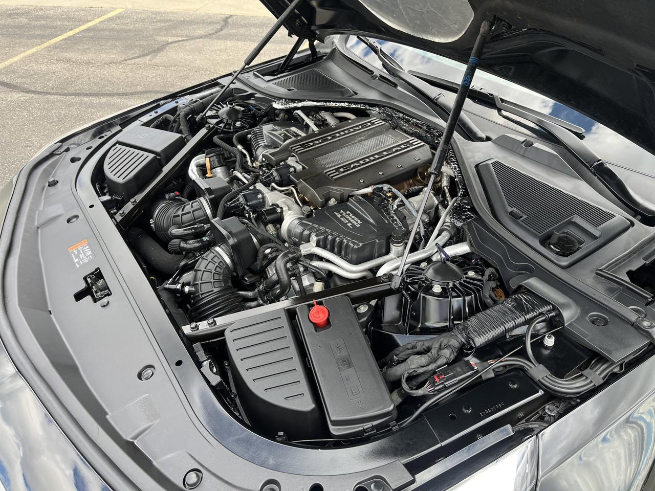 2020 Cadillac CT6 4.2L Twin Turbo Platinum AWD w/SuperCruise AdptvCrz Sunroof Nav RearSeatMedia HD-SurroundVision Saukville WI