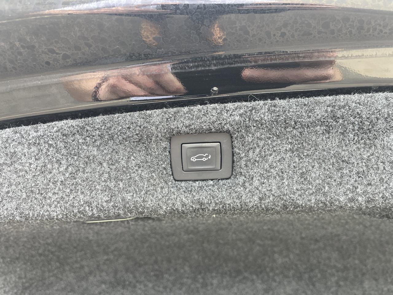 2020 Cadillac CT6 4.2L Twin Turbo Platinum AWD w/SuperCruise AdptvCrz Sunroof Nav RearSeatMedia HD-SurroundVision Saukville WI