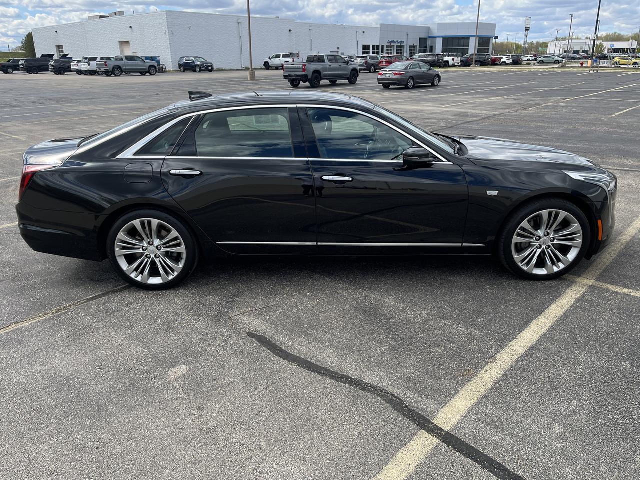 2020 Cadillac CT6 4.2L Twin Turbo Platinum AWD w/SuperCruise AdptvCrz Sunroof Nav RearSeatMedia HD-SurroundVision Saukville WI