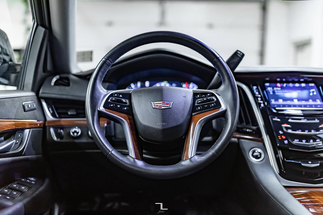 2020 Cadillac Escalade AWD Luxury Edition Leather Nav BCam Red Deer AB