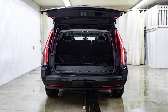 2020 Cadillac Escalade AWD Luxury Edition Leather Nav BCam Red Deer AB