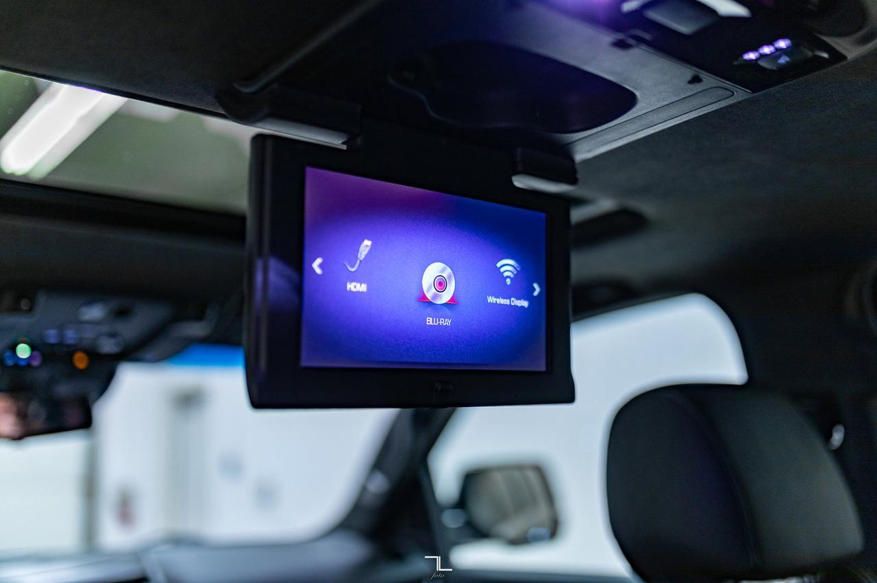 2020 Cadillac Escalade AWD Platinum Leather Roof Nav BCam Red Deer AB