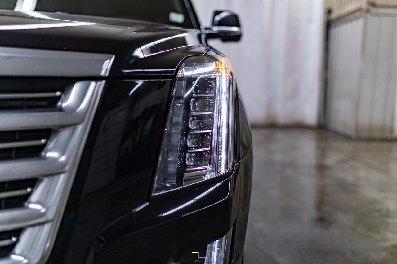 2020 Cadillac Escalade AWD Platinum Leather Roof Nav BCam Red Deer AB