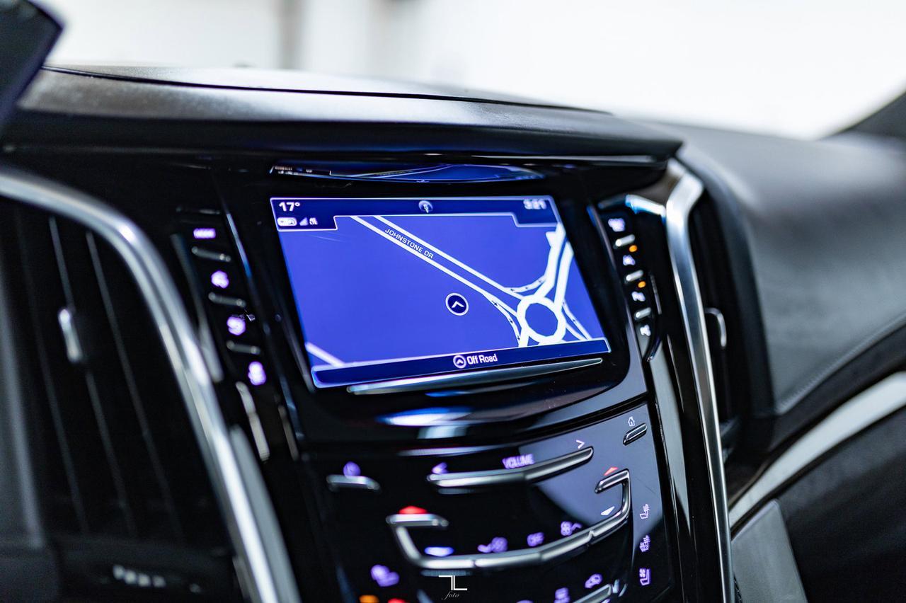 2020 Cadillac Escalade AWD Platinum Leather Roof Nav BCam Red Deer AB