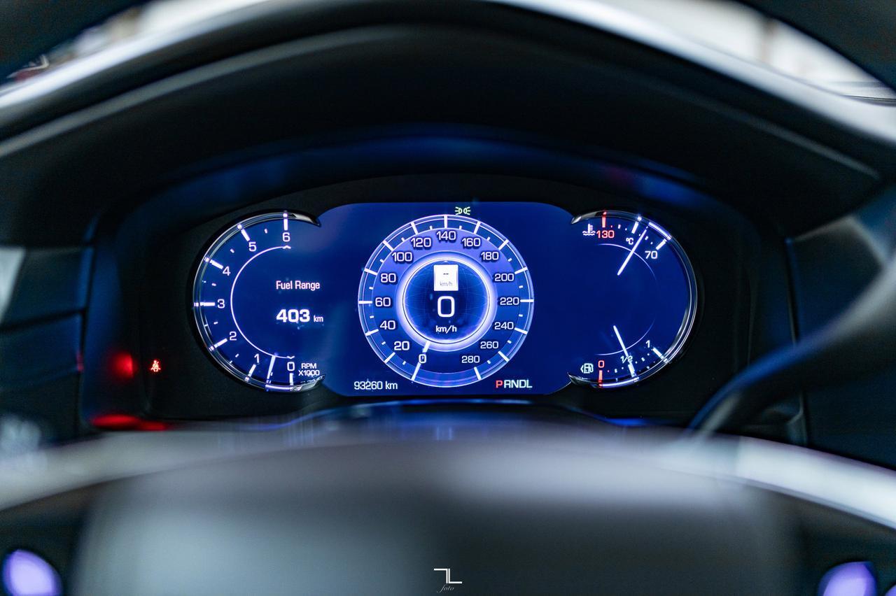 2020 Cadillac Escalade AWD Platinum Leather Roof Nav BCam Red Deer AB