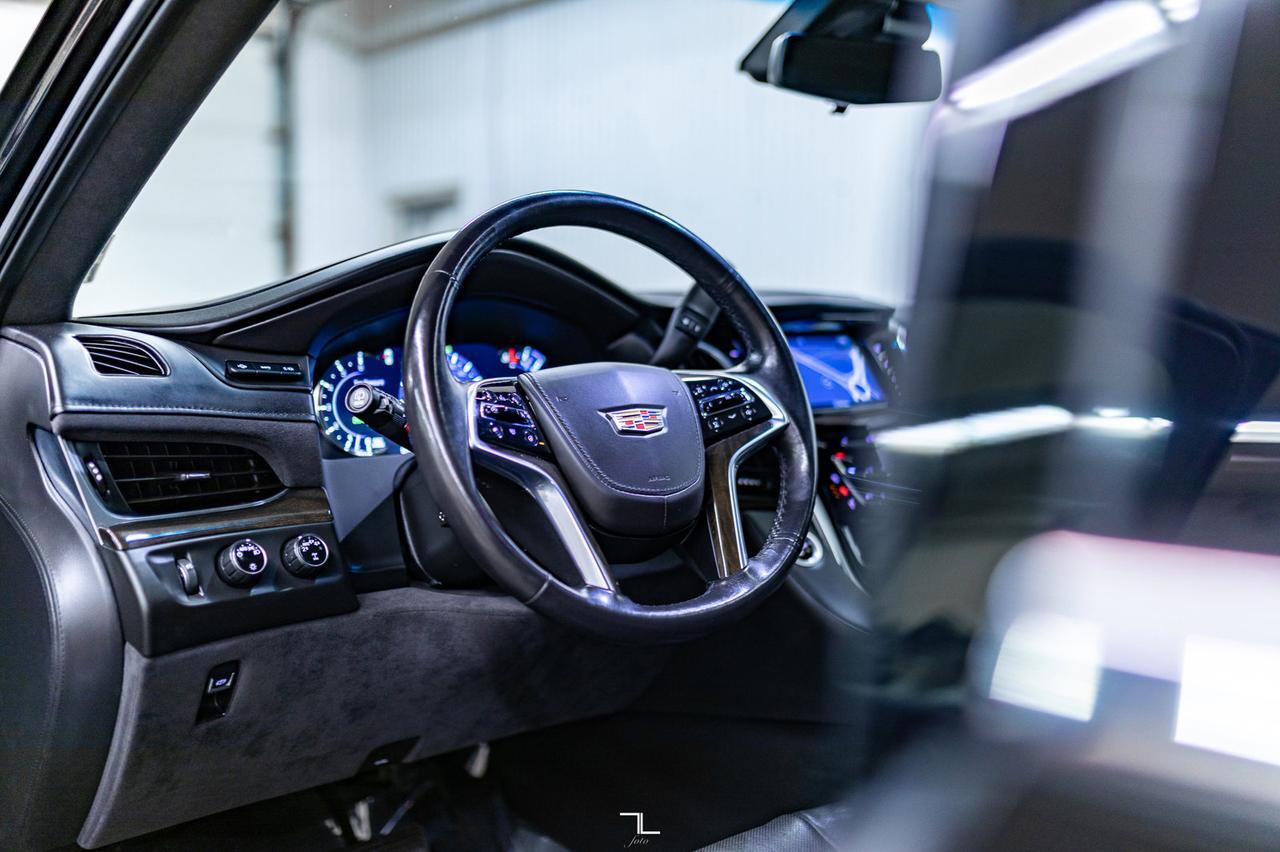 2020 Cadillac Escalade AWD Platinum Leather Roof Nav BCam Red Deer AB