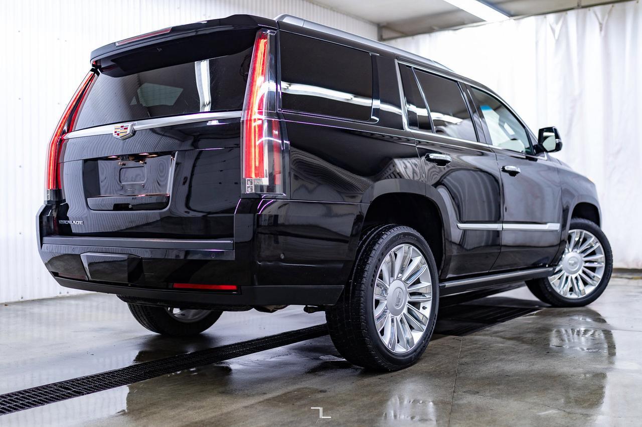 2020 Cadillac Escalade AWD Platinum Leather Roof Nav BCam Red Deer AB