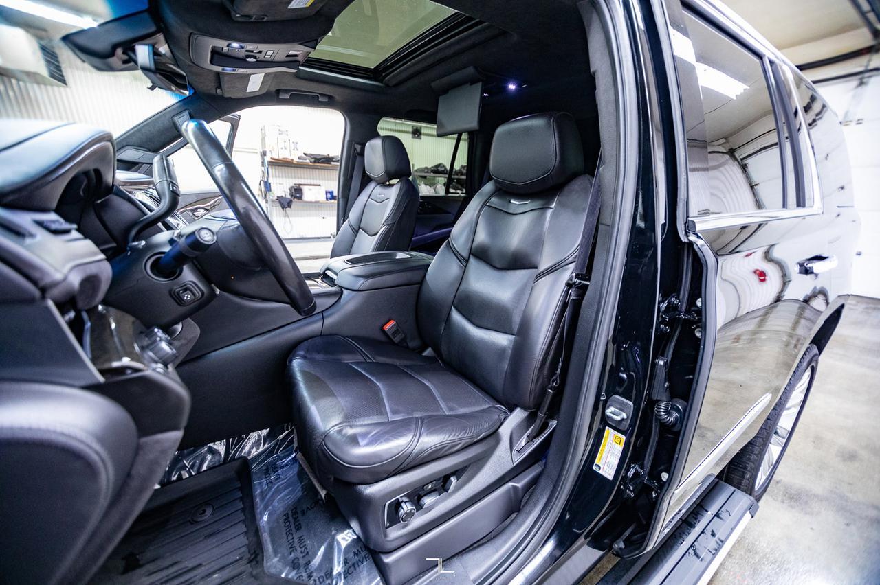 2020 Cadillac Escalade AWD Platinum Leather Roof Nav BCam Red Deer AB