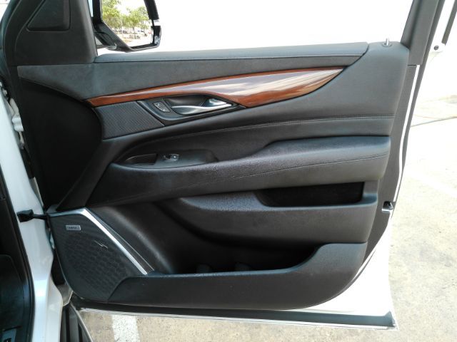 2020 Cadillac Escalade ESV 4WD Luxury Plano TX