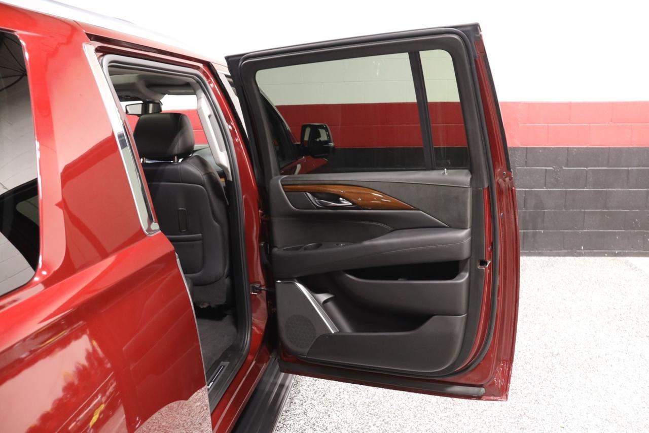 2020 Cadillac Escalade ESV 4dr Suv Skokie IL
