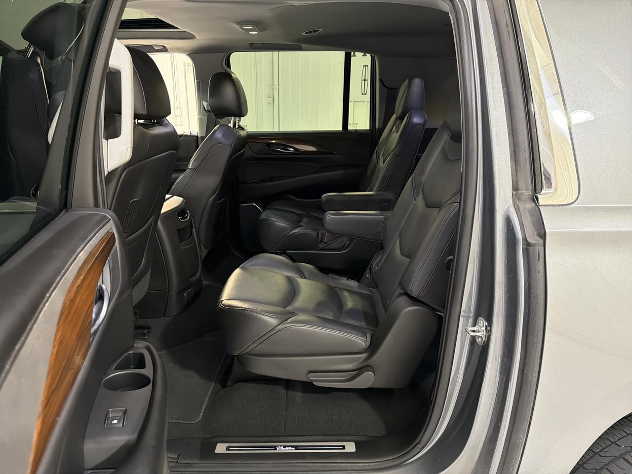 2020 Cadillac Escalade ESV Luxury San Antonio TX