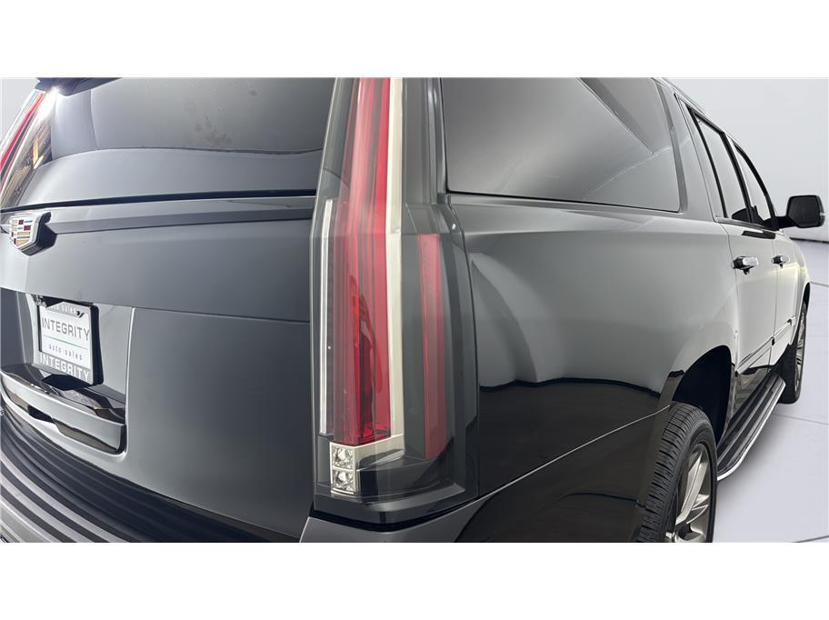 2020 Cadillac Escalade ESV Luxury Sport Utility 4D Folsom CA