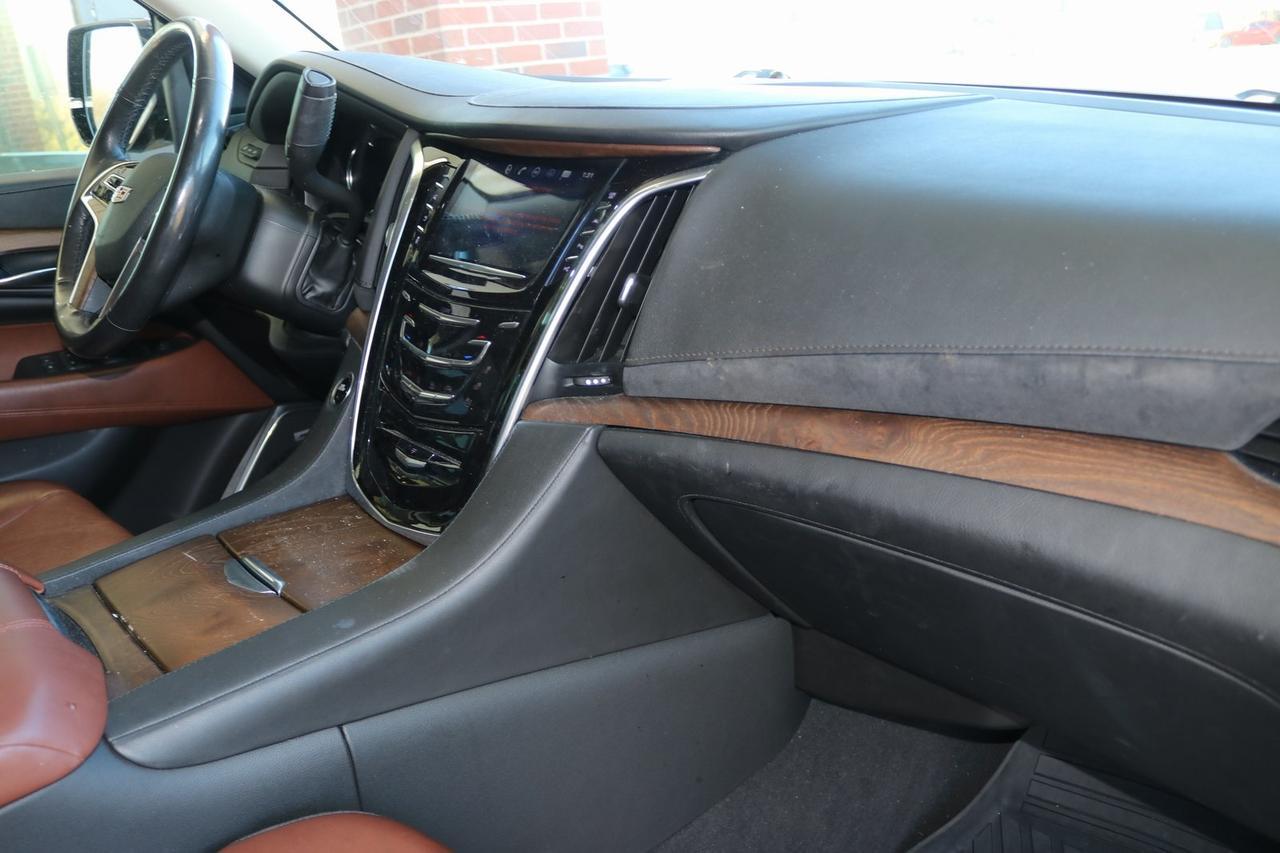 2020 Cadillac Escalade ESV Luxury Fredericksburg VA