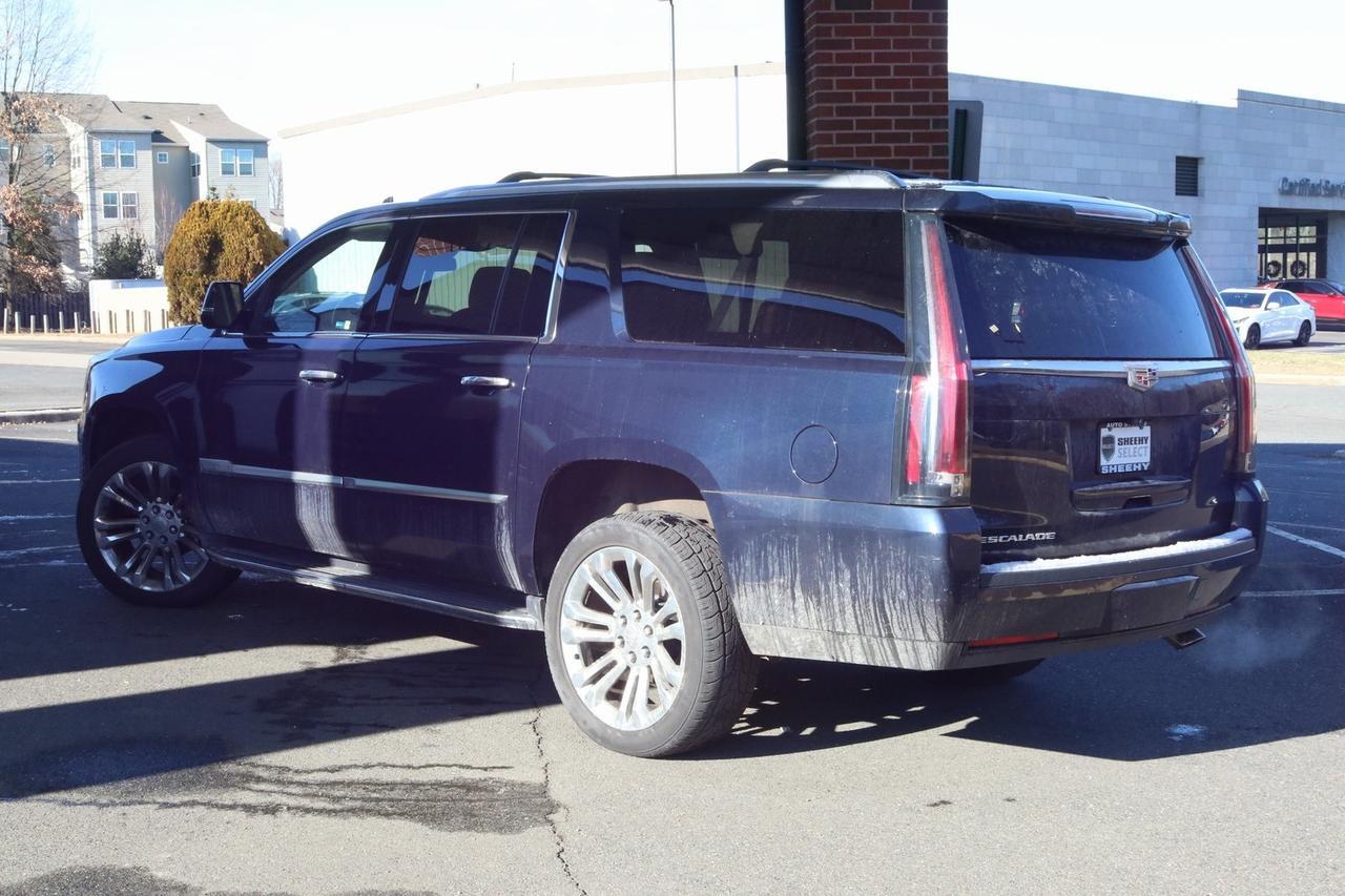 2020 Cadillac Escalade ESV Luxury Fredericksburg VA