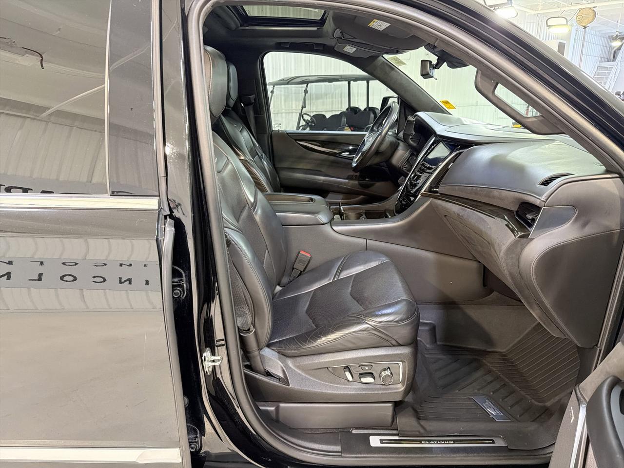 2020 Cadillac Escalade ESV Platinum San Antonio TX