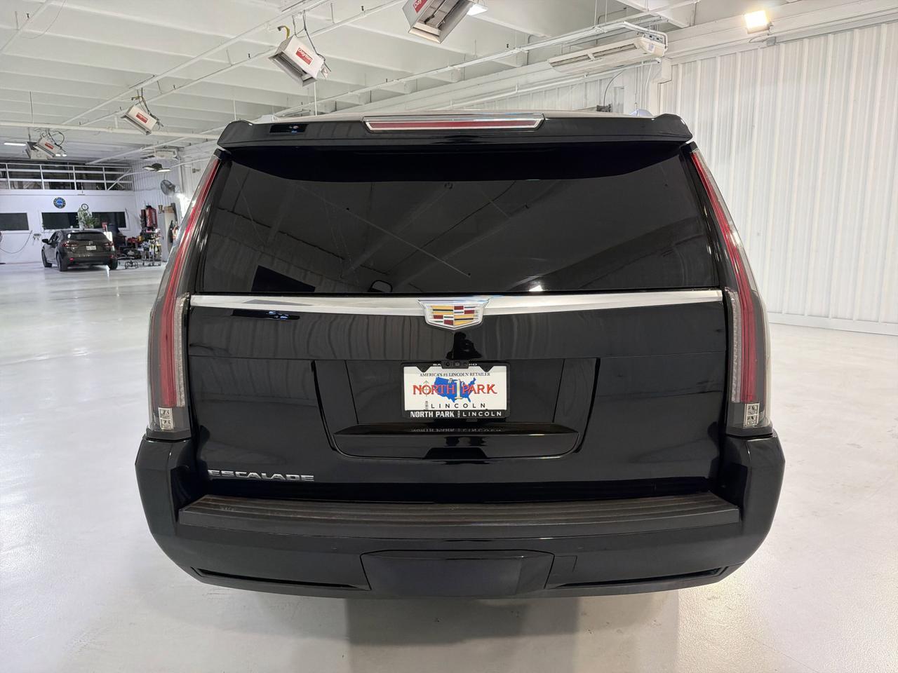 2020 Cadillac Escalade ESV Platinum San Antonio TX