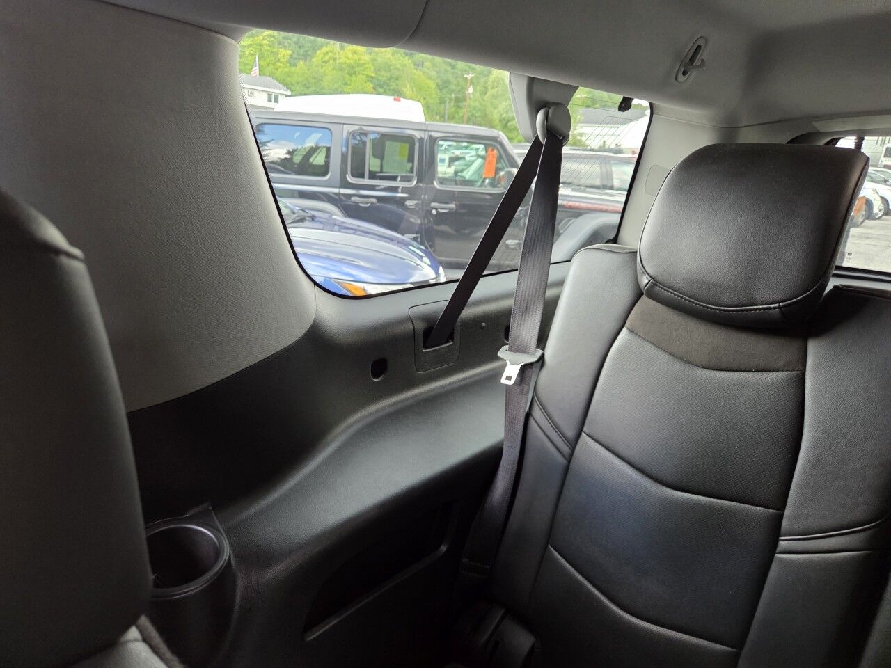 2020 Cadillac Escalade ESV Premium Luxury Charlton MA