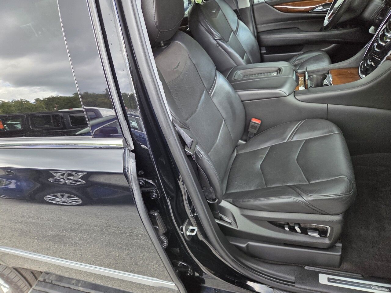 2020 Cadillac Escalade ESV Premium Luxury Charlton MA