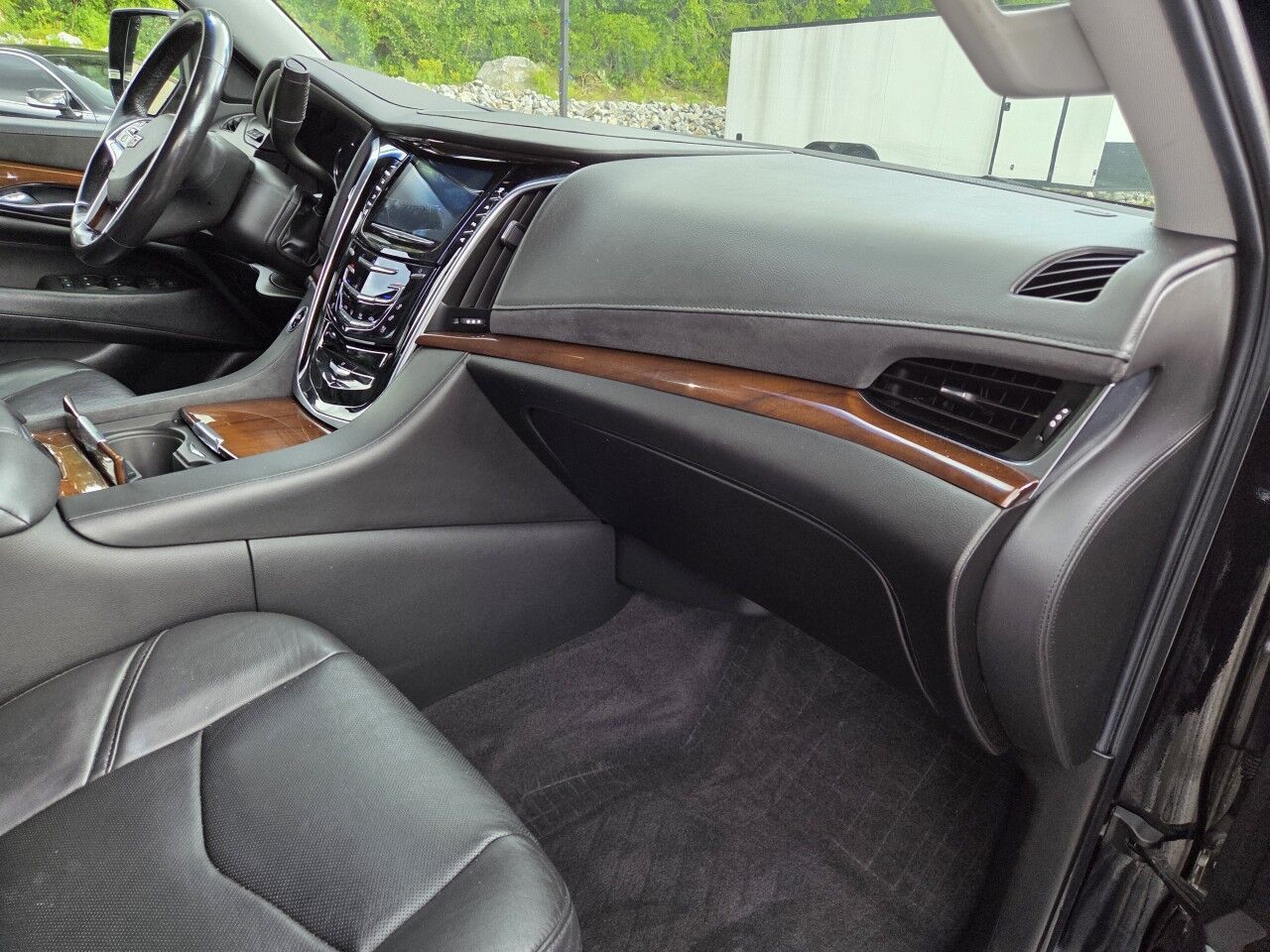 2020 Cadillac Escalade ESV Premium Luxury Charlton MA