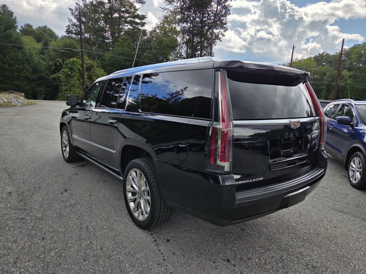2020 Cadillac Escalade ESV Premium Luxury Charlton MA